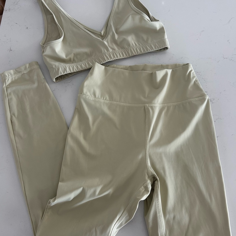 WeWoreWhat Activewear Set